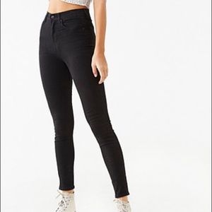 Black high waisted jeans